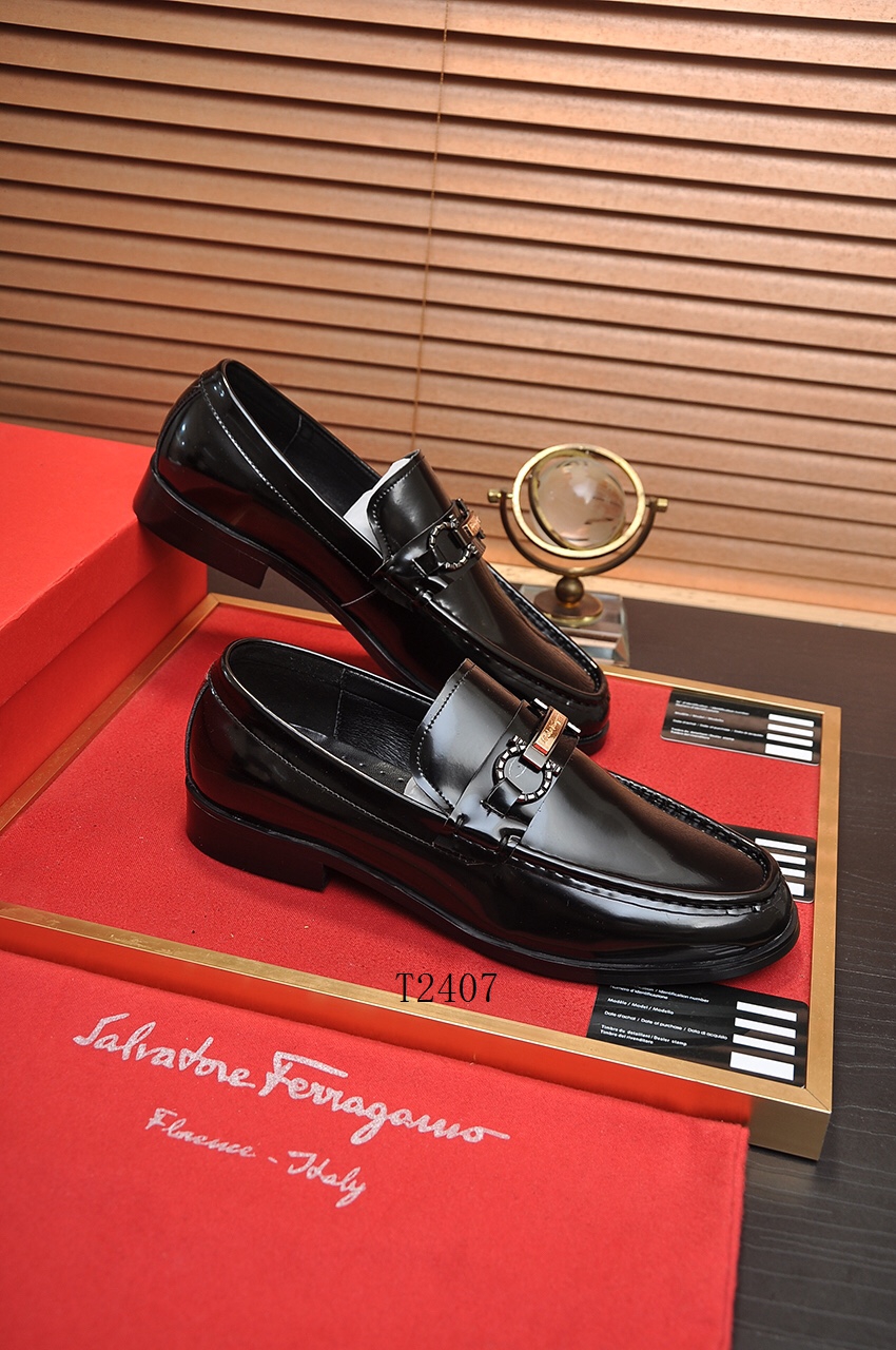 Ferragamo sz38-44 272